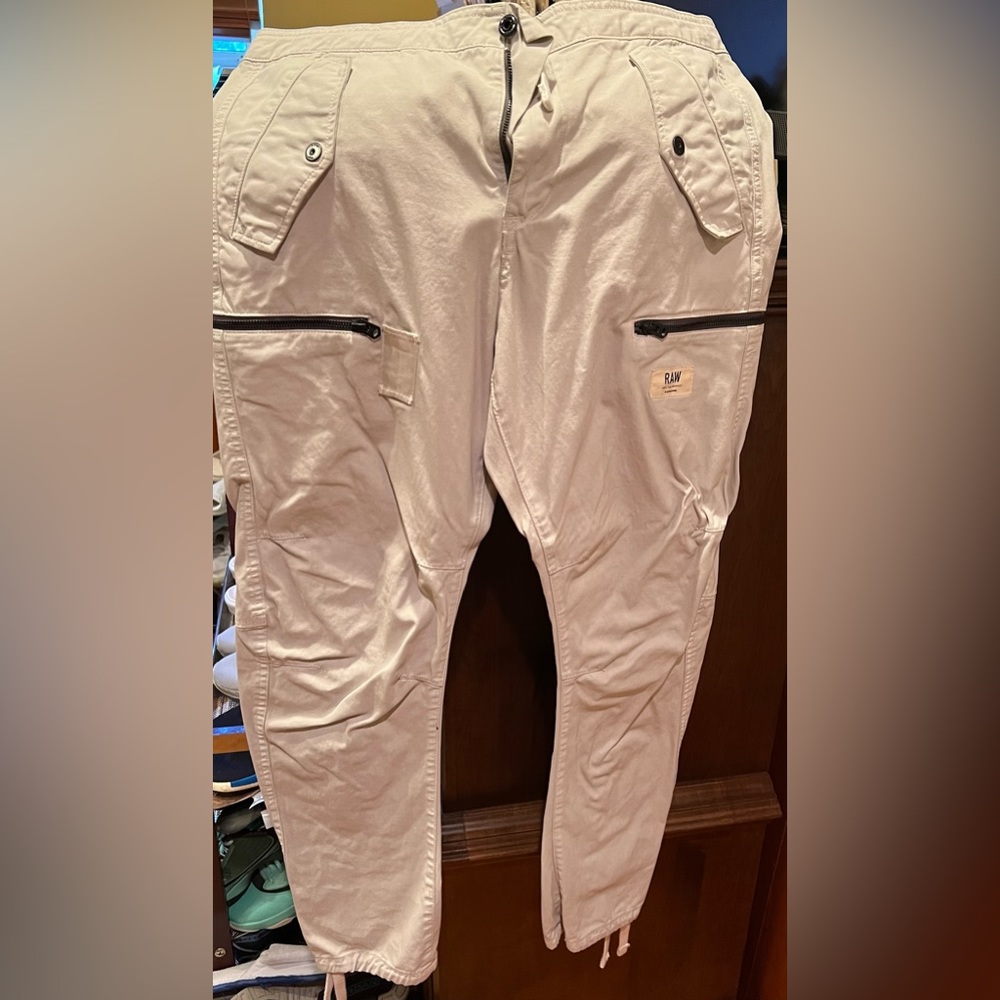 G Star Raw white cargo pants.  Vintage, W 34”L 32”. Mint condition no flaws,